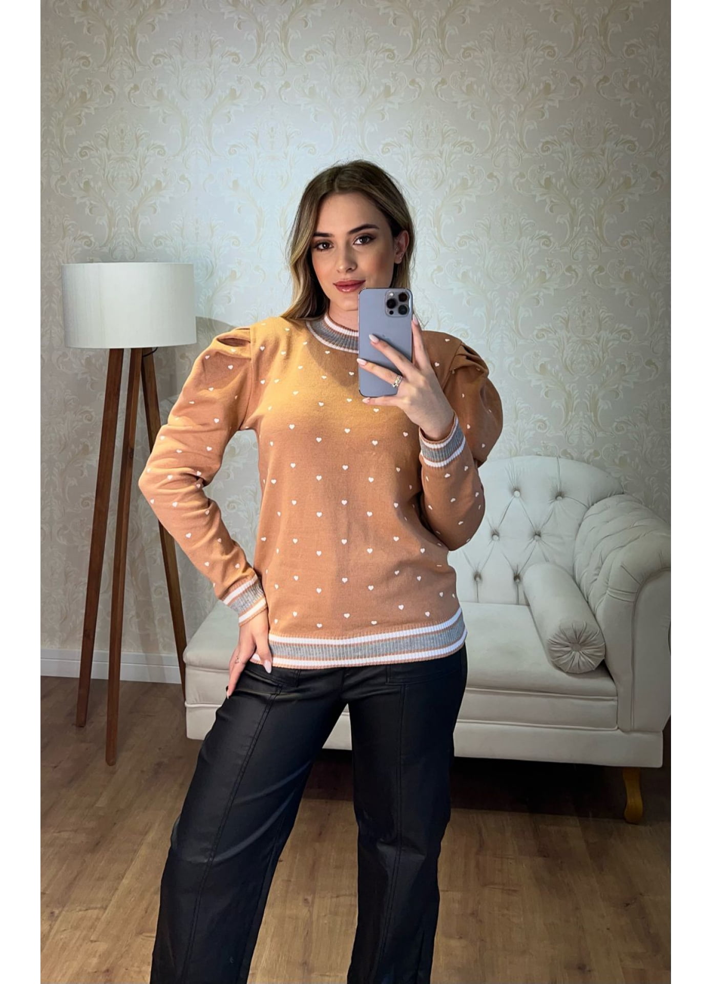 Blusa Letícia - coração manga puff