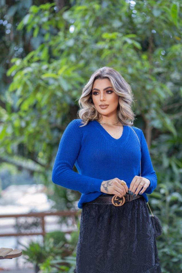 Blusa Luna- básica fang em V